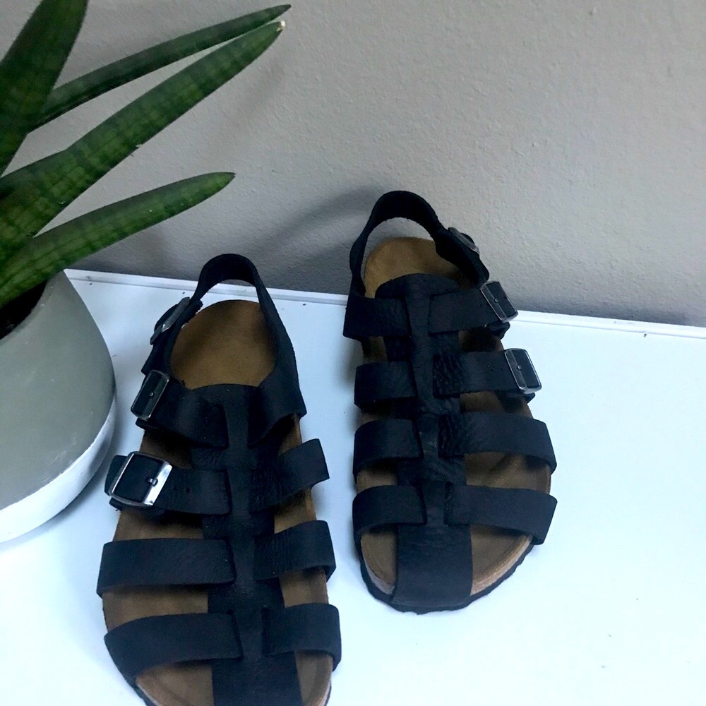 HTF rare Zadar Canberra 42 black oiled strappy leather Birkenstock sanda…